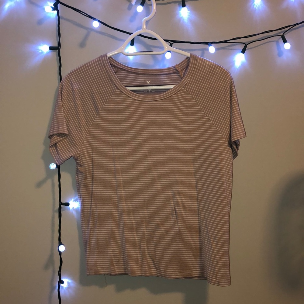 American Eagle T shirt